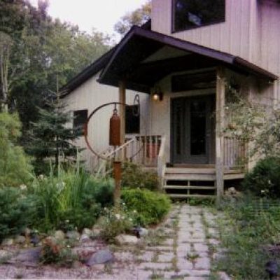 tortugafrontporch-434x298